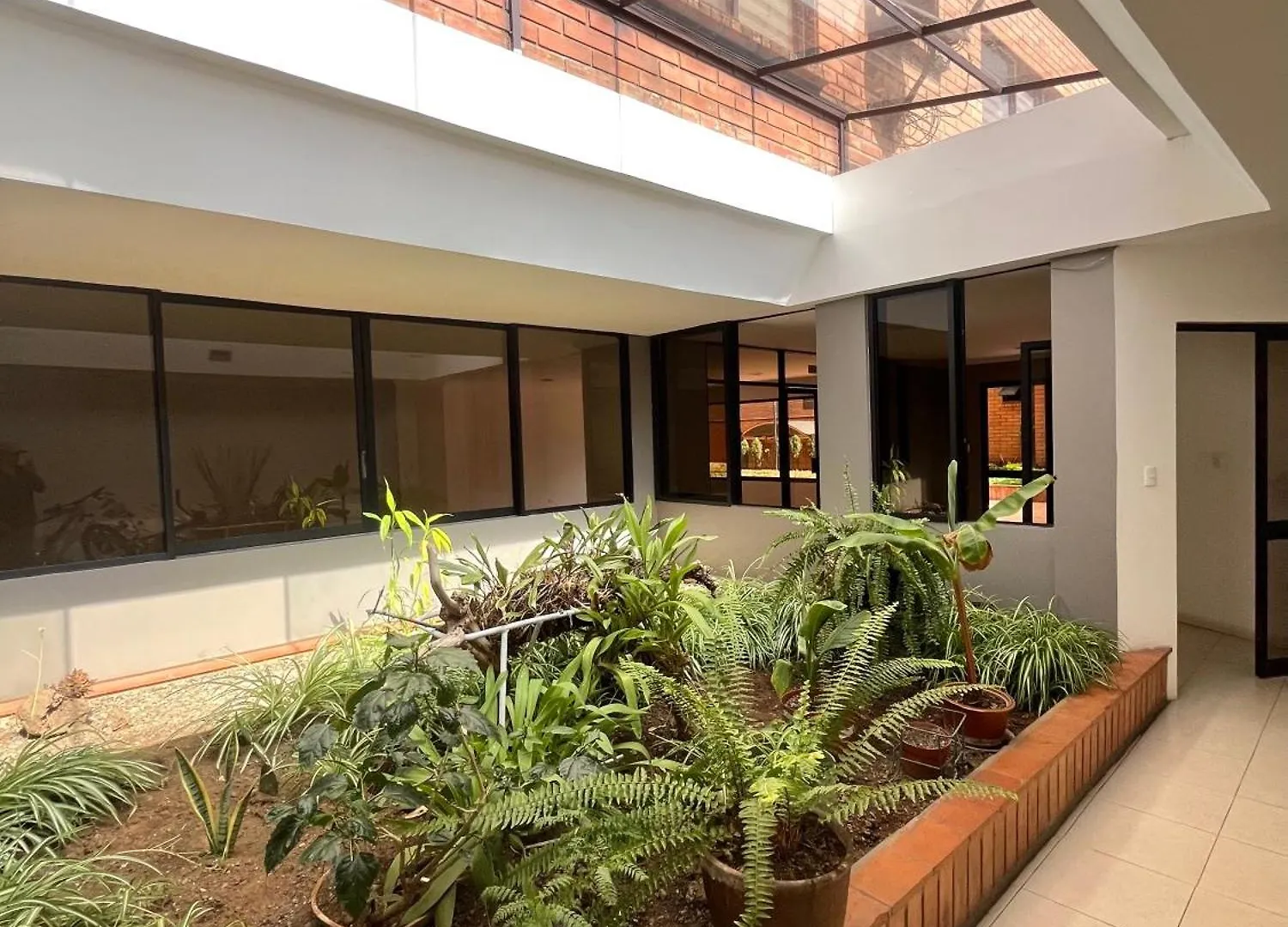 Enorme, 3 Habitaciones, Vista A Toda La Ciudad, Zona Exclusiva, Jacuzzi Cuenca Equador