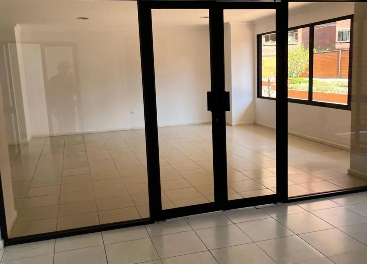 Enorme, 3 Habitaciones, Vista A Toda La Ciudad, Zona Exclusiva, Jacuzzi Cuenca Apartamento