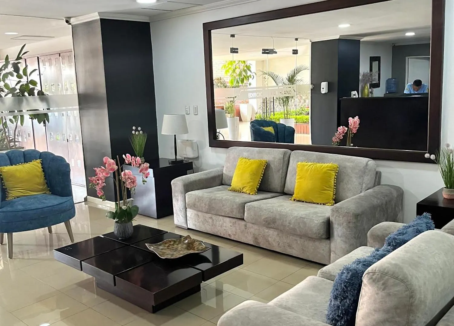 Enorme, 3 Habitaciones, Vista A Toda La Ciudad, Zona Exclusiva, Jacuzzi Cuenca 0*,  Ecuador